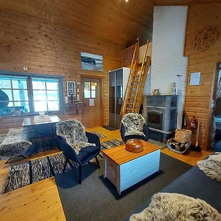 Kitkanhelmi Chalet *